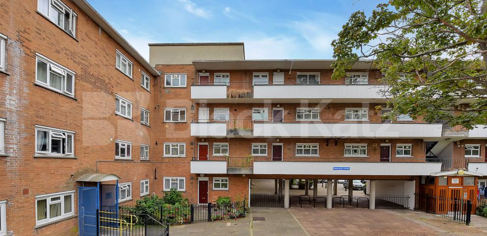 			LET, 1 Bedroom, 1 bath, 1 reception Apartment			 Paradise Road, Stockwell 